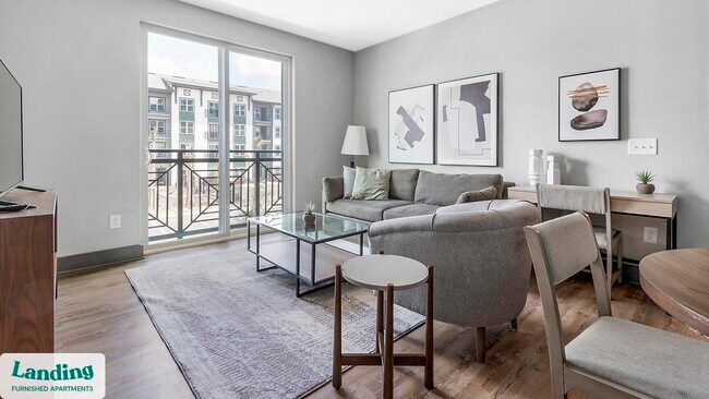 Foto del edificio - 14041 Hyatt Rd
