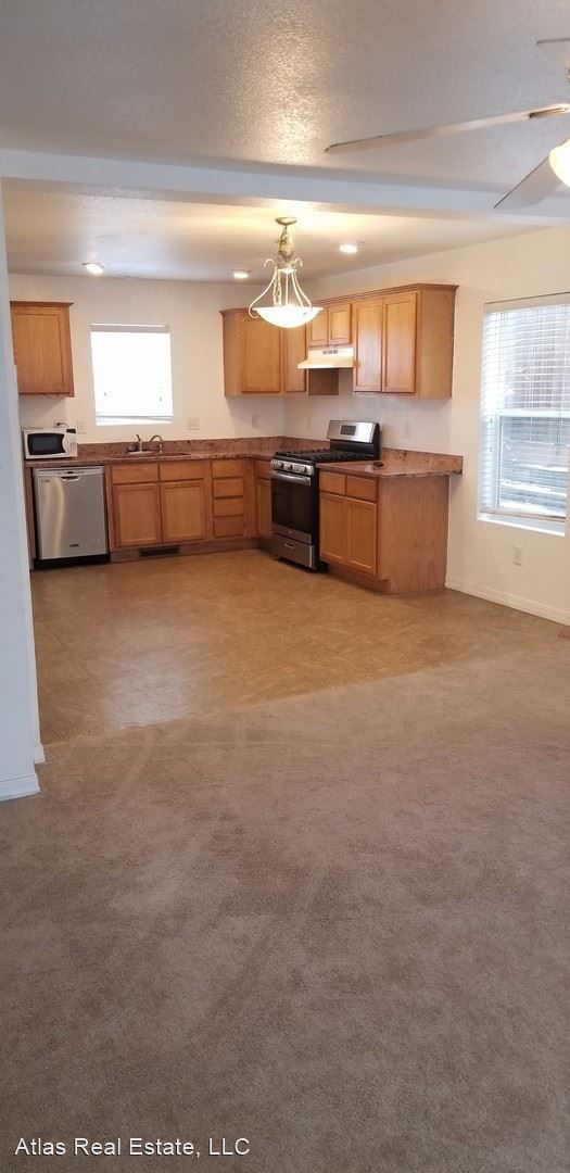 Building Photo - 401-413 Knox Ct