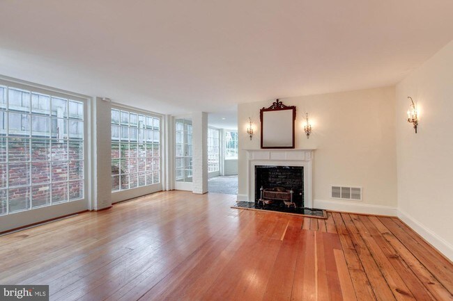 Foto del edificio - 1228 30th St NW