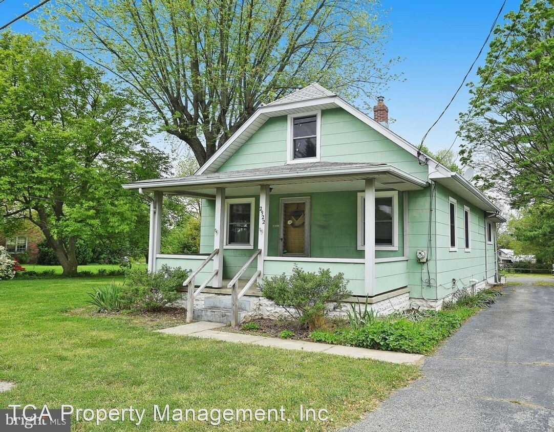 2 br, 1 bath House 2922 Churchville Road House Rental in