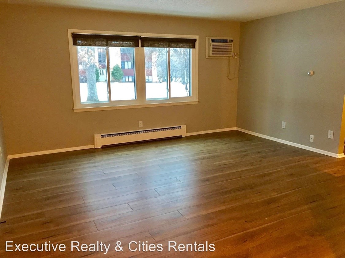 Primary Photo - 2 br, 1 bath House - 2310 Unity Ave N