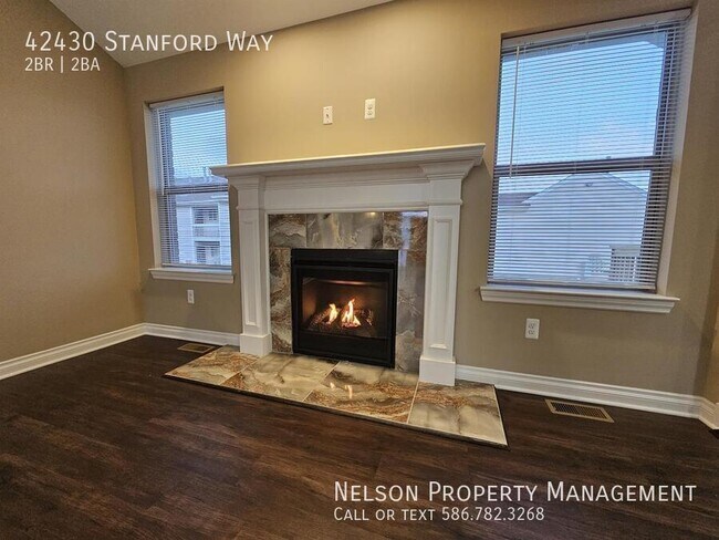 Building Photo - 2 bedrooms, 2 full baths and 2 car garages...