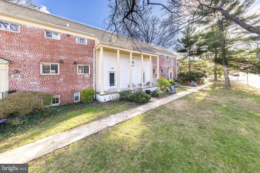 Primary Photo - 1604 Preston Rd