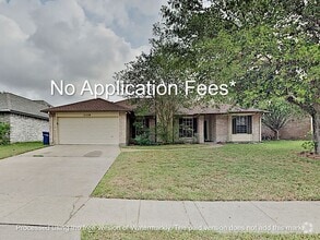 Building Photo - 5110 Toledo Dr