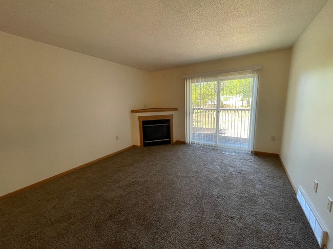 Foto del edificio - 1120 Weather Ridge Rd