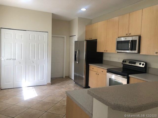 Foto del edificio - 4302 Vineyard Cir