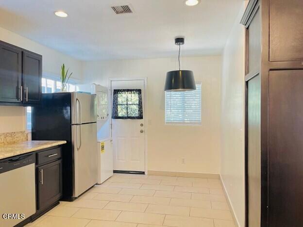 Building Photo - 708 Tularosa Dr