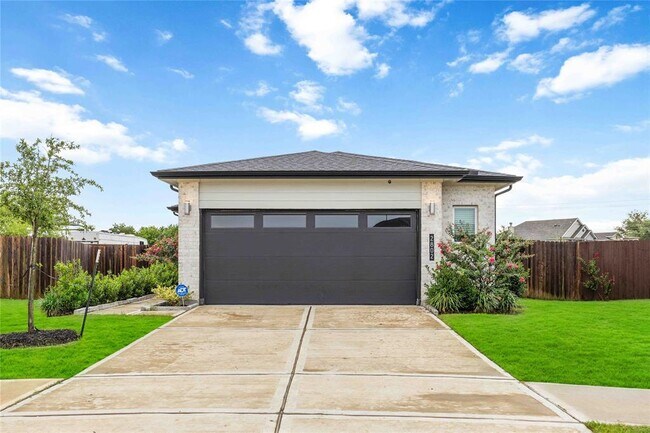 Building Photo - 2802 Wingmore Ln