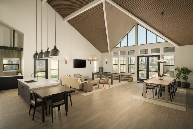 Building Photo - Star Crest Ranch