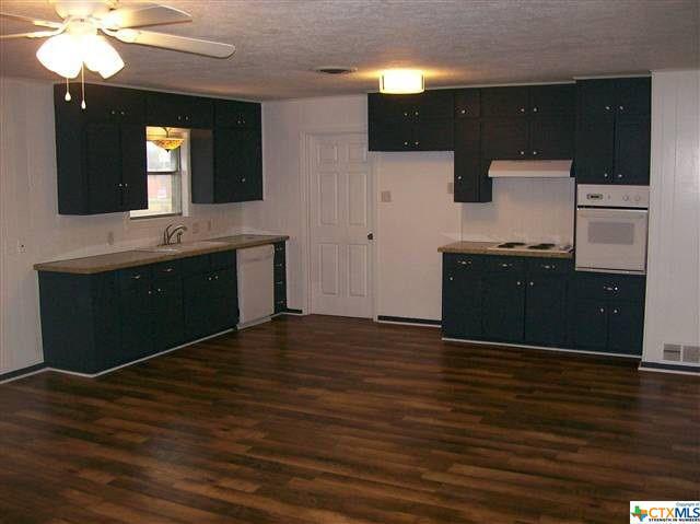 Building Photo - 311 W Killen Ln