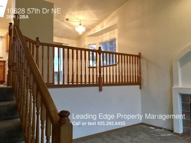 Building Photo - 10628 57th Dr NE