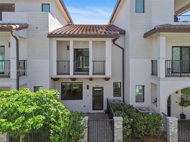 Foto del edificio - 4527 NW 83rd Path