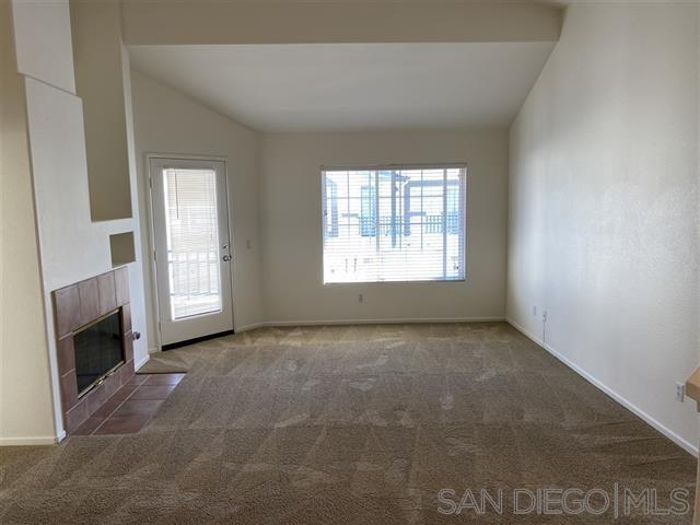 Building Photo - 16979 Robins Nest Way