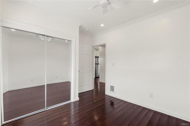 Building Photo - 501 Avenue B Apt #C, Redondo Beach, CA 902...