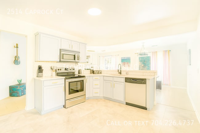 Building Photo - 2514 Caprock Ct