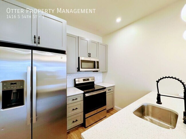 Foto del edificio - 1416 S 54th St