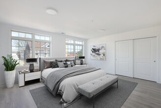 Building Photo - Central Park