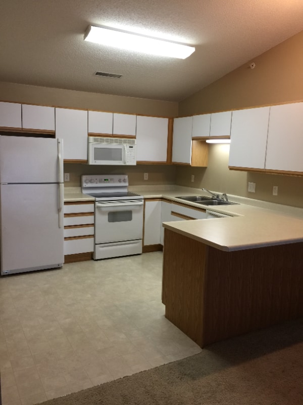 Building Photo - 2707 Triple Crown Ln