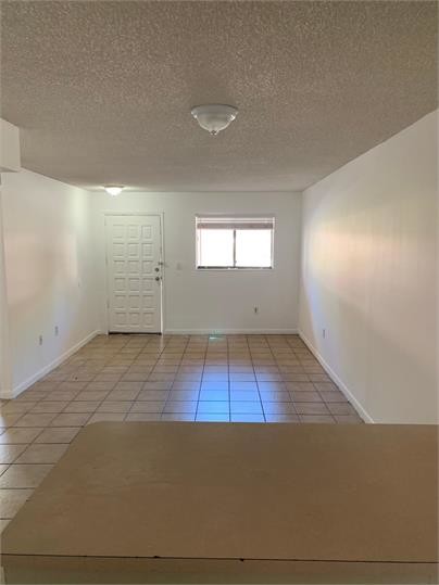 Foto principal - 6165 W 22nd Ct