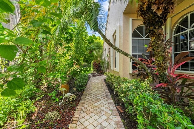 Building Photo - 4663 Carlton Golf Dr