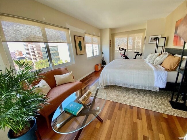 Foto del edificio - 525 E Seaside Way