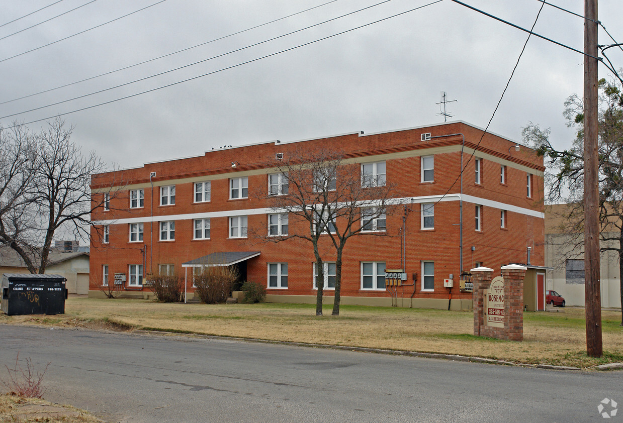 Primary Photo - Rosemont Apartments