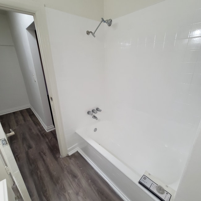 Foto del edificio - 1525 Cassil Pl