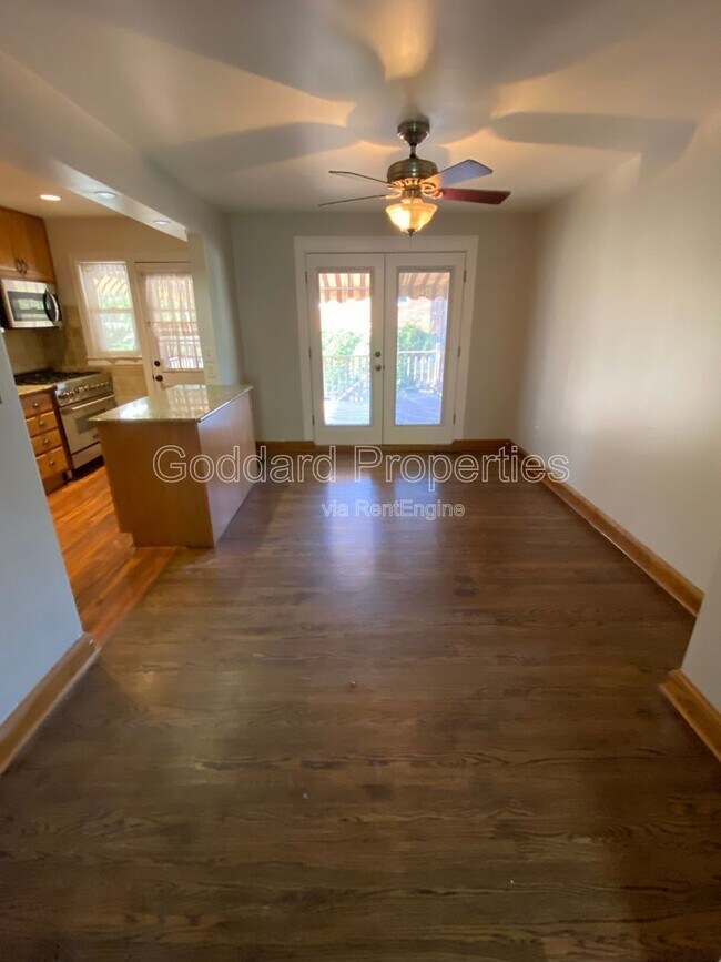 Foto del edificio - 8590 Quentin Ave