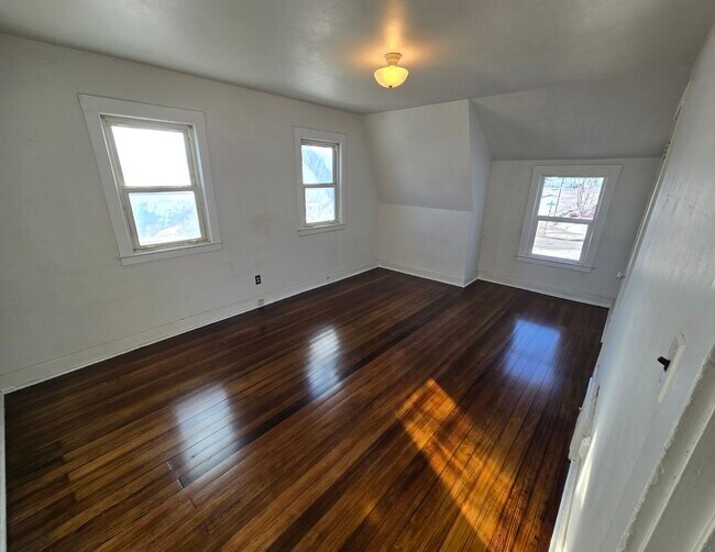 Foto del edificio - 3905 18th Ave