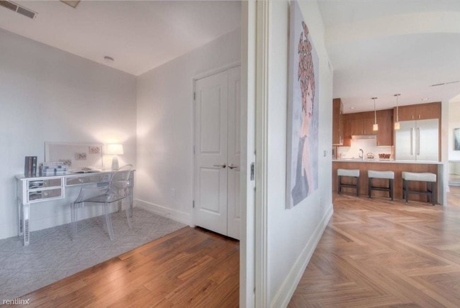 Building Photo - 2 br, 2 bath Condo - 383 Green Ridge Dr Apt 4