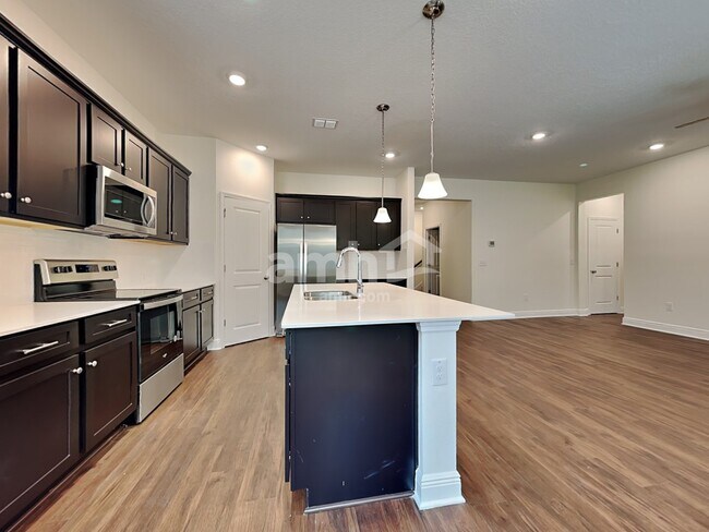 Foto del edificio - 6363 Emerald Hls Wy