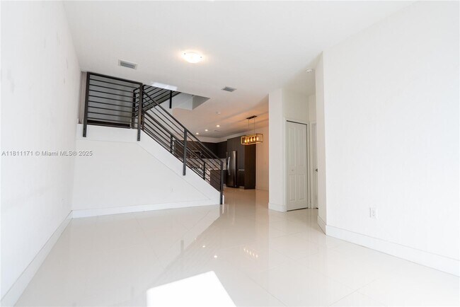 Foto del edificio - 481 SW 91st Ct