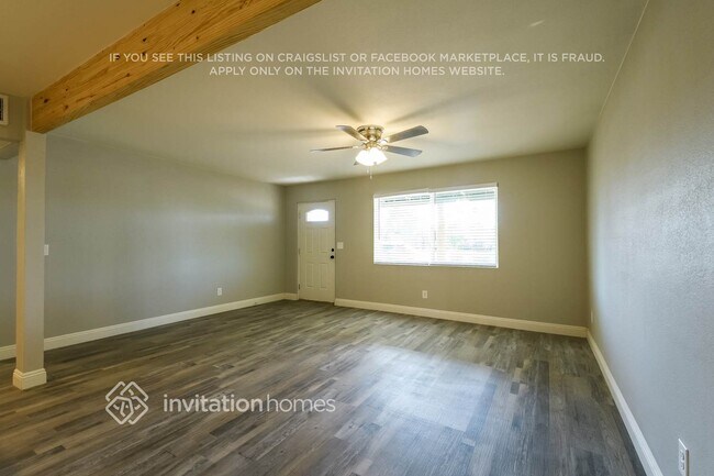 Building Photo - 3136 W Cactus Rd