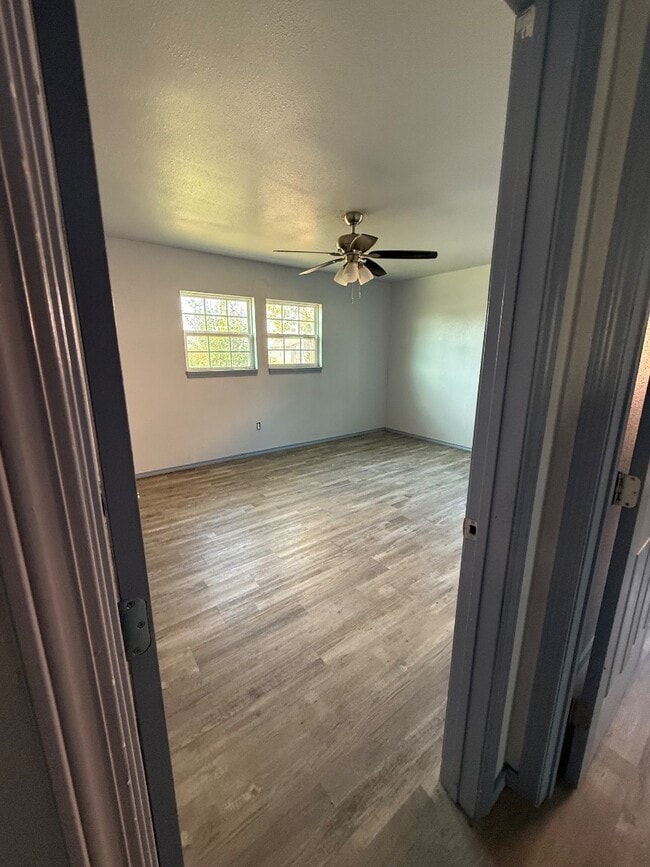 Foto del edificio - 1507 E 16th St