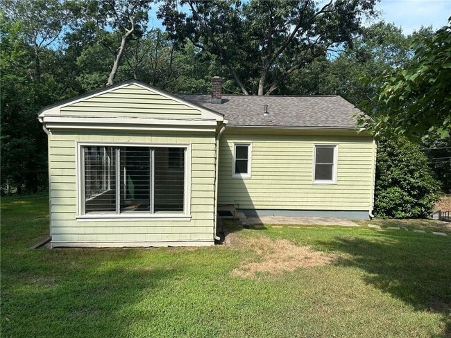 Building Photo - 36 Crowell St