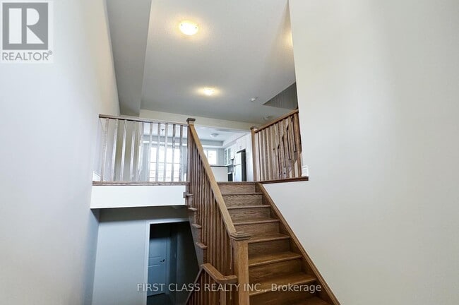 Building Photo - 1476 Yellow Rose Cir
