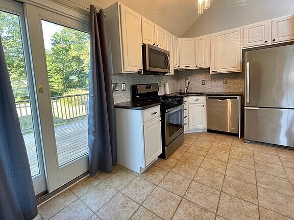 Foto del edificio - 5545 Fleetwood Ave NW
