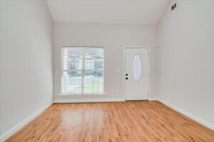 Foto del edificio - 2121 Reserve Ln