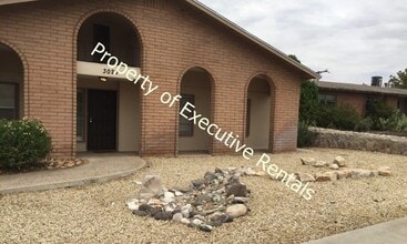 Building Photo - 3029 Missouri Ave