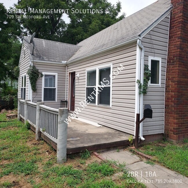 Foto del edificio - 709 SW Medford Ave