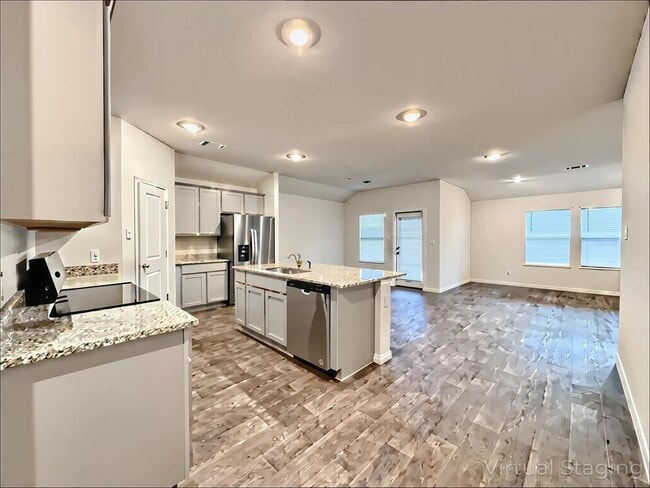 Building Photo - 251 Arroyo Sweetwood Cir