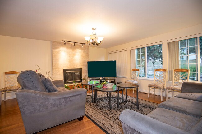 Foto del edificio - 14622 NE 179th St
