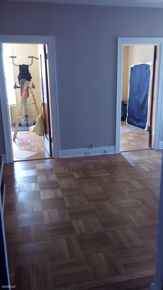 Building Photo - 7821 73rd Pl