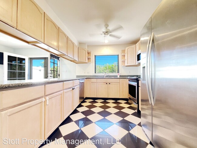 Building Photo - 2 br, 2 bath House - 110 Aikahi Loop - Bac...