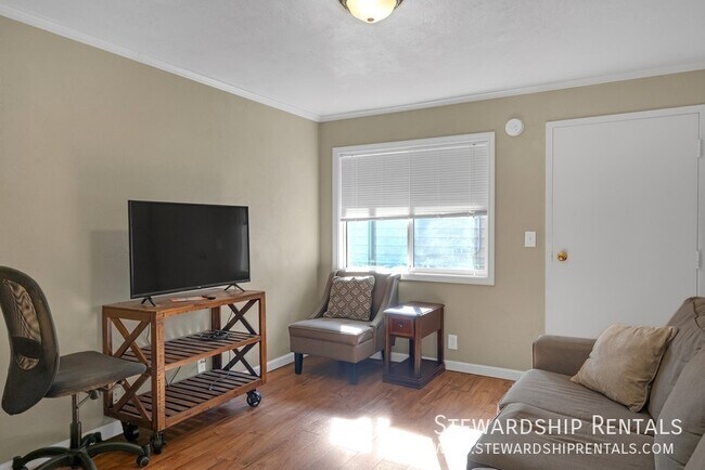 Foto del edificio - 1827 Harris St