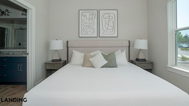 Building Photo - 1906 Promenade Way