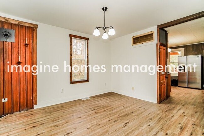 Foto del edificio - Spacious 3 Bed 2 Bath in Monroeville!