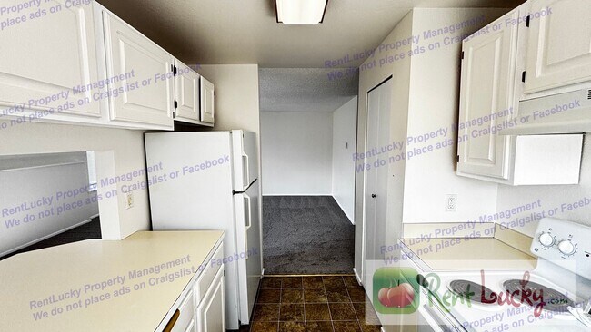 Building Photo - 2612 Laukala Pl