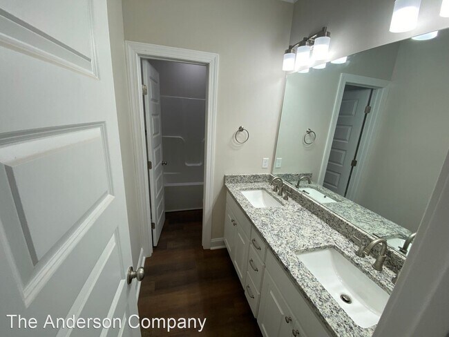 Building Photo - 4 br, 2 bath House - 3430 Bellingham Lane