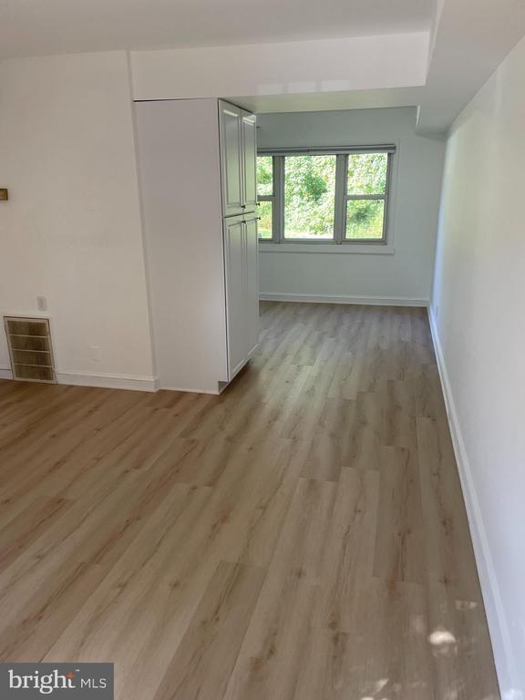 Foto del edificio - 26 S Monroe Rd